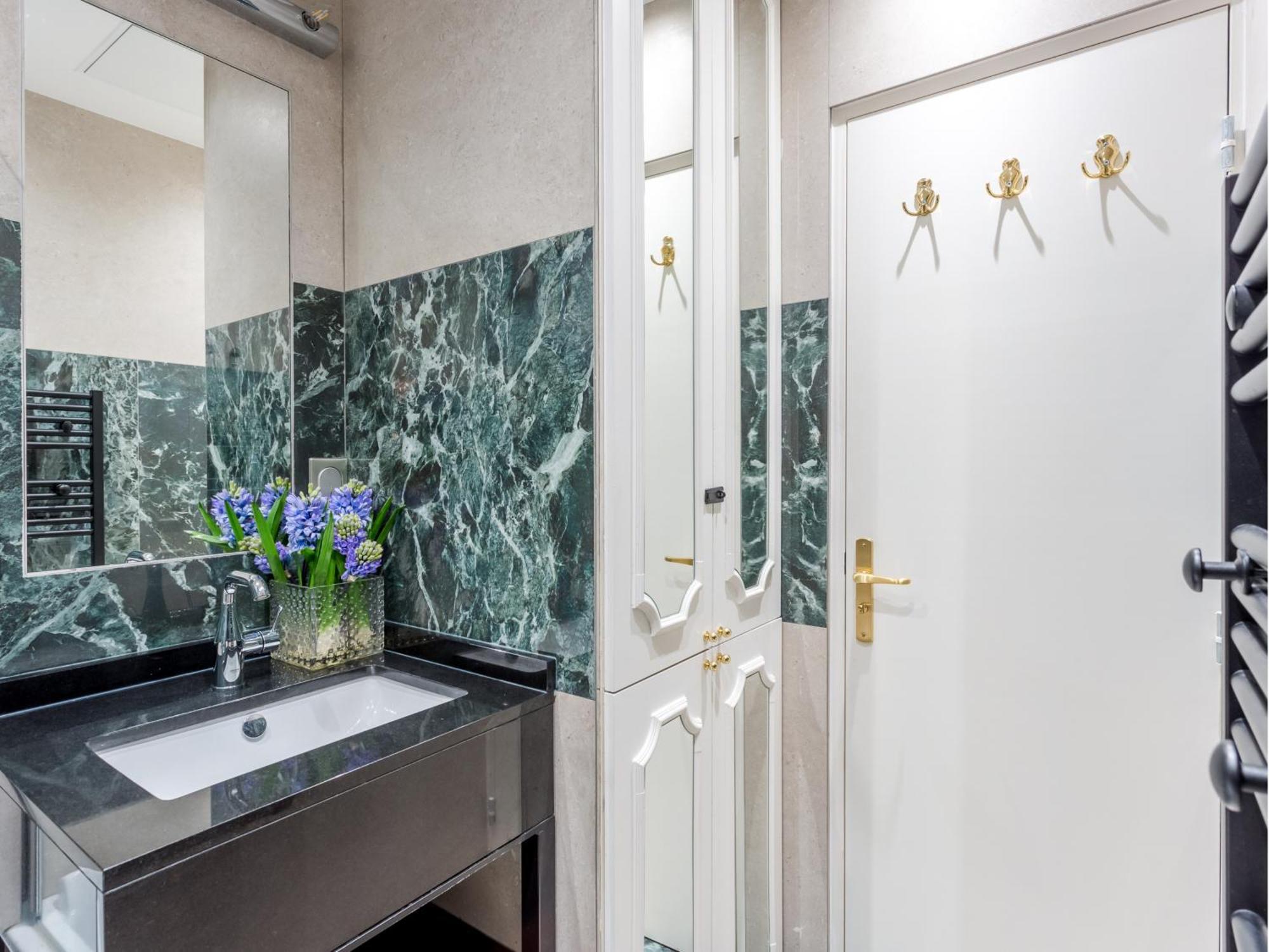 Merveil - Luxury Suite -Champs Elysees-Ponthieu II Parijs Buitenkant foto